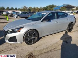 Nissan Altima - zobacz ofertę