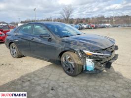 Hyundai Elantra 2025 2