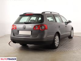 Volkswagen Passat 2007 2.0 138 KM