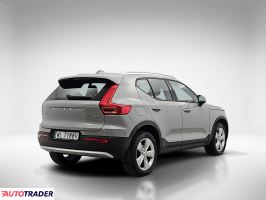 Volvo XC40 2024 2.0 163 KM