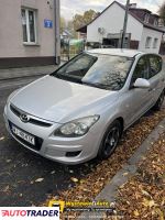 Hyundai i30 2010 1.6 90 KM