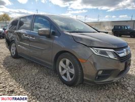 Honda Odyssey 2019 3