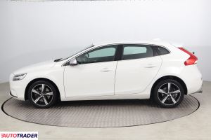 Volvo V40 2018 1.5 150 KM