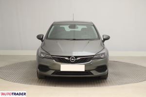 Opel Astra 2020 1.2 143 KM