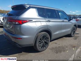 Mitsubishi Outlander 2024 2