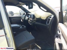 Dodge Ram 2022 6