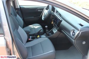 Toyota Auris 2017 1.3 99 KM Toyota Auris 2017 1.3 99 KM