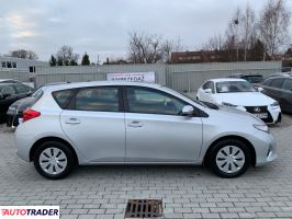 Toyota Auris 2014 1.3 99 KM Toyota Auris 2014 1.3 99 KM