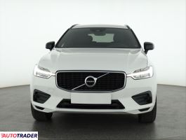 Volvo XC60 2019 2.0 187 KM