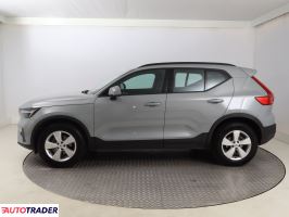 Volvo XC40 2023 1.5 127 KM
