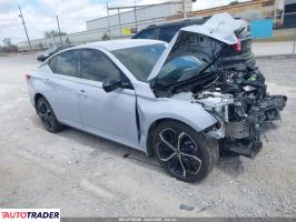 Nissan Altima - zobacz ofertę