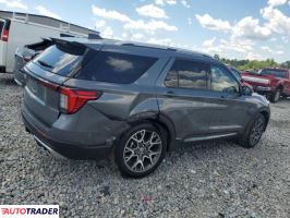 Ford Explorer 2025 3