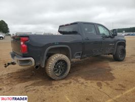 Chevrolet Silverado 2022 6