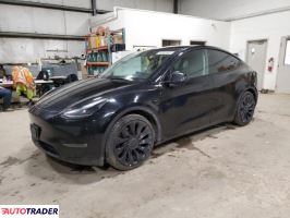 Tesla Model Y 2022 Tesla Model Y 2022