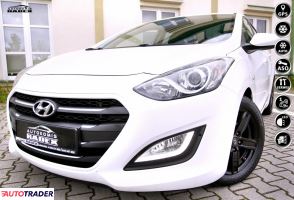 Hyundai i30 2015 1.6 110 KM