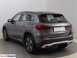 Mercedes G-klasa 2023 1.3 214 KM