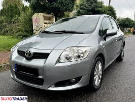 Toyota Auris 2009 1.4 90 KM Toyota Auris 2009 1.4 90 KM