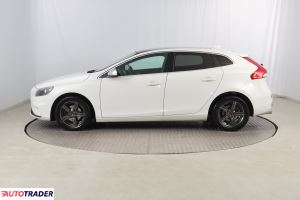 Volvo V40 2015 2.0 118 KM