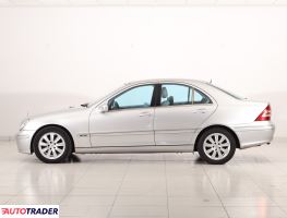 Mercedes C-klasa 2004 2.1 147 KM Mercedes C-klasa 2004 2.1 147 KM