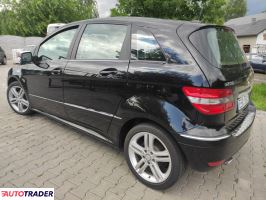 Mercedes B-klasa 2010 2.0 140 KM Mercedes B-klasa 2010 2.0 140 KM