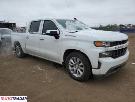 Chevrolet Silverado 2020 4