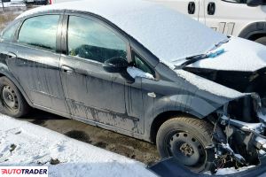 Fiat Linea 2011 1.4 77 KM