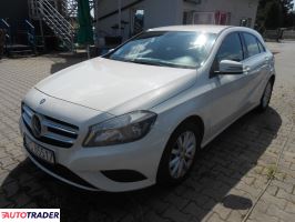 Mercedes A-klasa 2013 1.8 136 KM