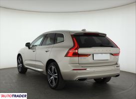 Volvo XC60 2020 2.0 386 KM
