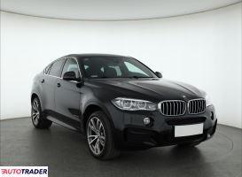 BMW X6 2018 3.0 308 KM