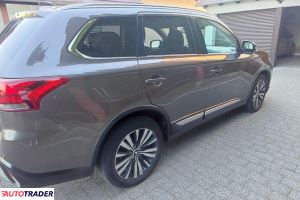 Mitsubishi Outlander 2018 2.0 150 KM