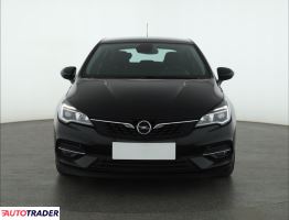 Opel Astra 2019 1.2 108 KM