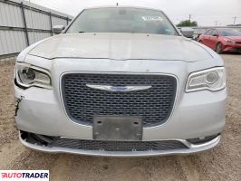 Chrysler 300C 2019 3