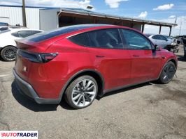 Tesla Model Y 2026