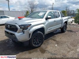 Toyota Tacoma 2025 2