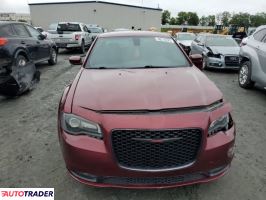 Chrysler 300C 2021 3