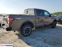 Nissan Titan 2021 5
