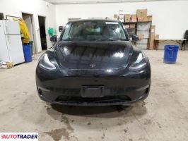 Tesla Model Y 2022 Tesla Model Y 2022