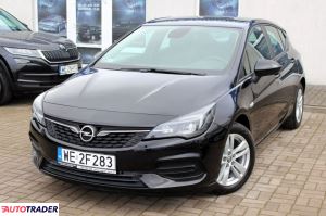 Opel Astra 2020 1.2 110 KM