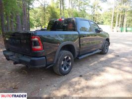 Dodge Ram 2019 5