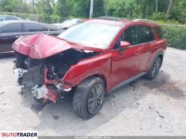 Nissan Pathfinder 2022 3