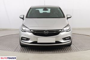 Opel Astra 2017 1.4 123 KM