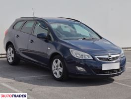 Opel Astra 2011 1.7 123 KM
