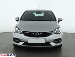 Opel Astra 2019 1.2 128 KM