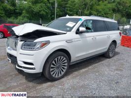 Lincoln Navigator 2020 3