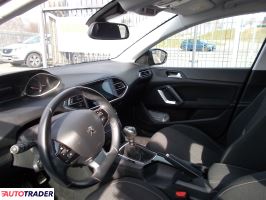 Peugeot 308 2021 1.5 131 KM