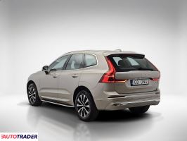 Volvo XC60 2023 2.0 197 KM