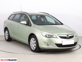 Opel Astra 2011 1.6 113 KM Opel Astra 2011 1.6 113 KM