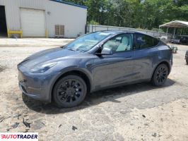 Tesla Model Y 2023 Tesla Model Y 2023