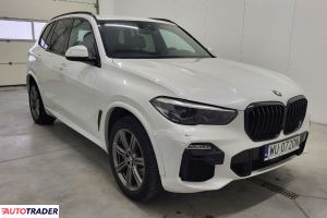 BMW X5 2019 2.0 231 KM
