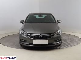 Opel Astra 2017 1.4 123 KM